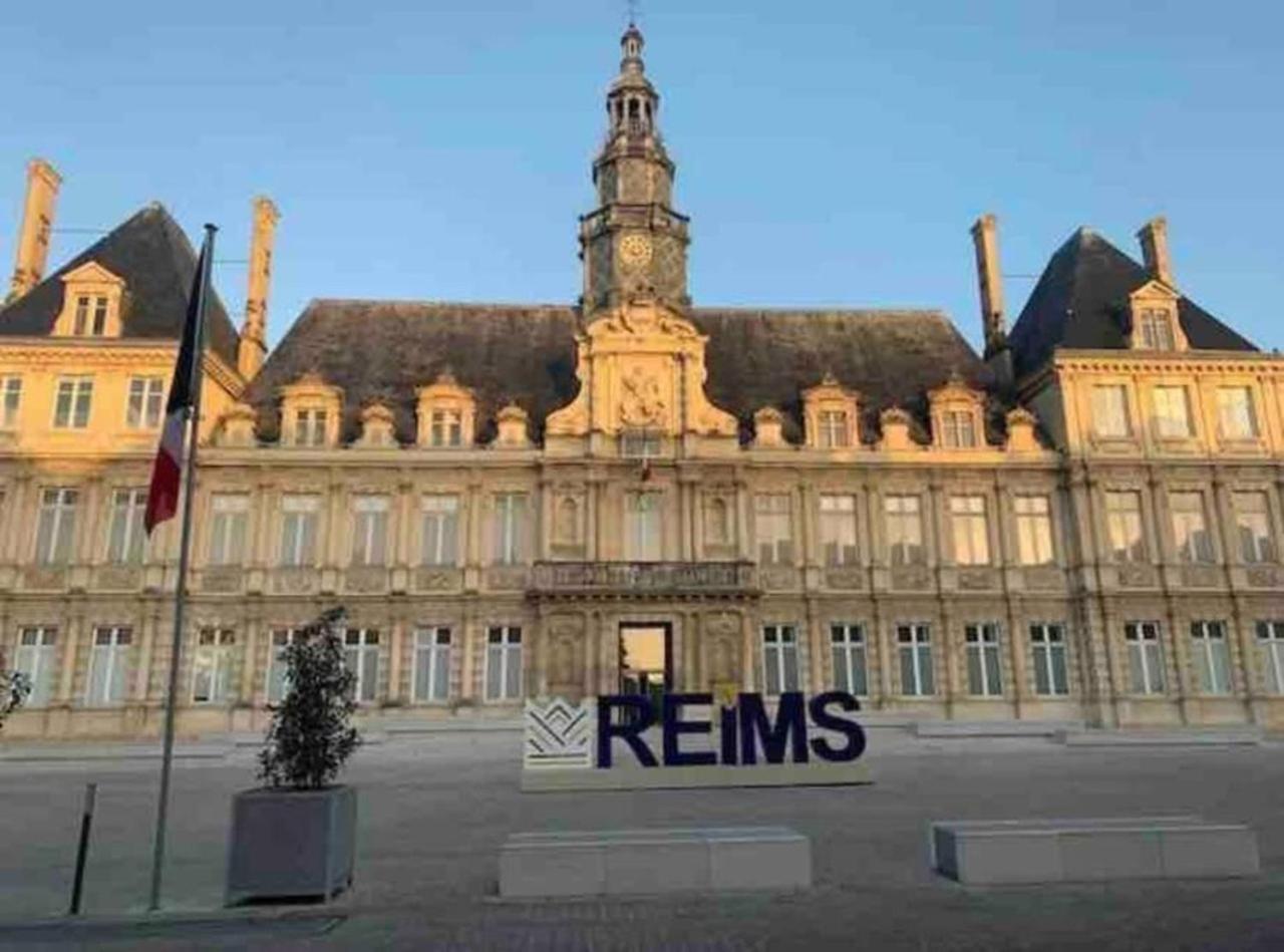 Reims Centre-Ville - 2 Chambres - 6 Personnes Au 1 Er Etage מראה חיצוני תמונה