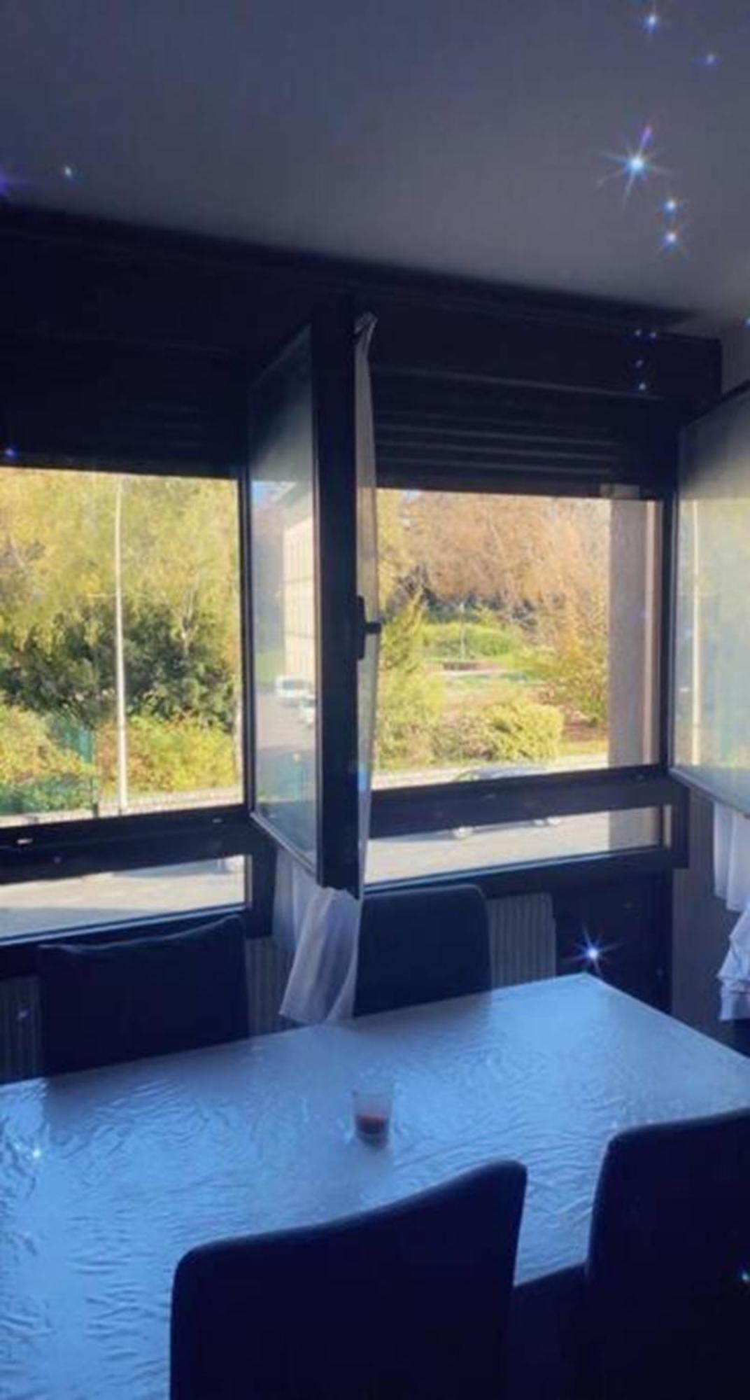 Reims Centre-Ville - 2 Chambres - 6 Personnes Au 1 Er Etage מראה חיצוני תמונה